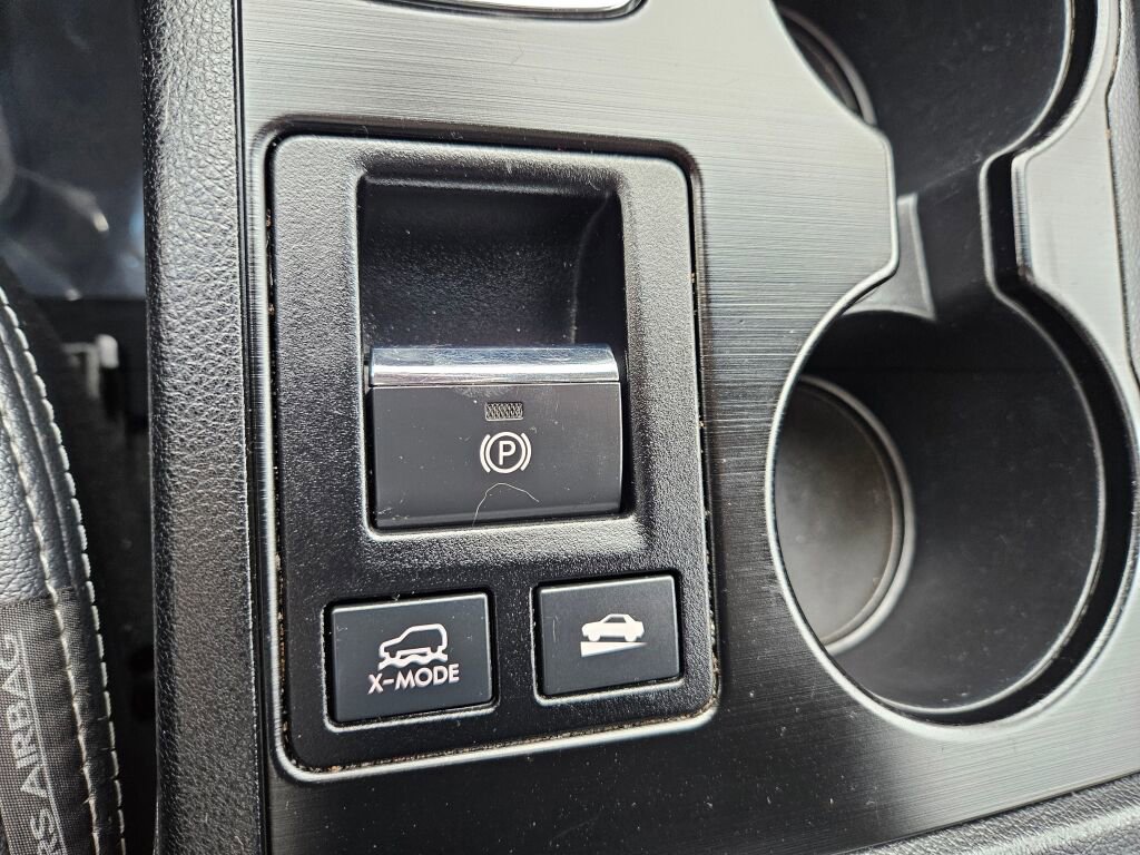Used 2016 Subaru Outback 2.5i Limited image 7
