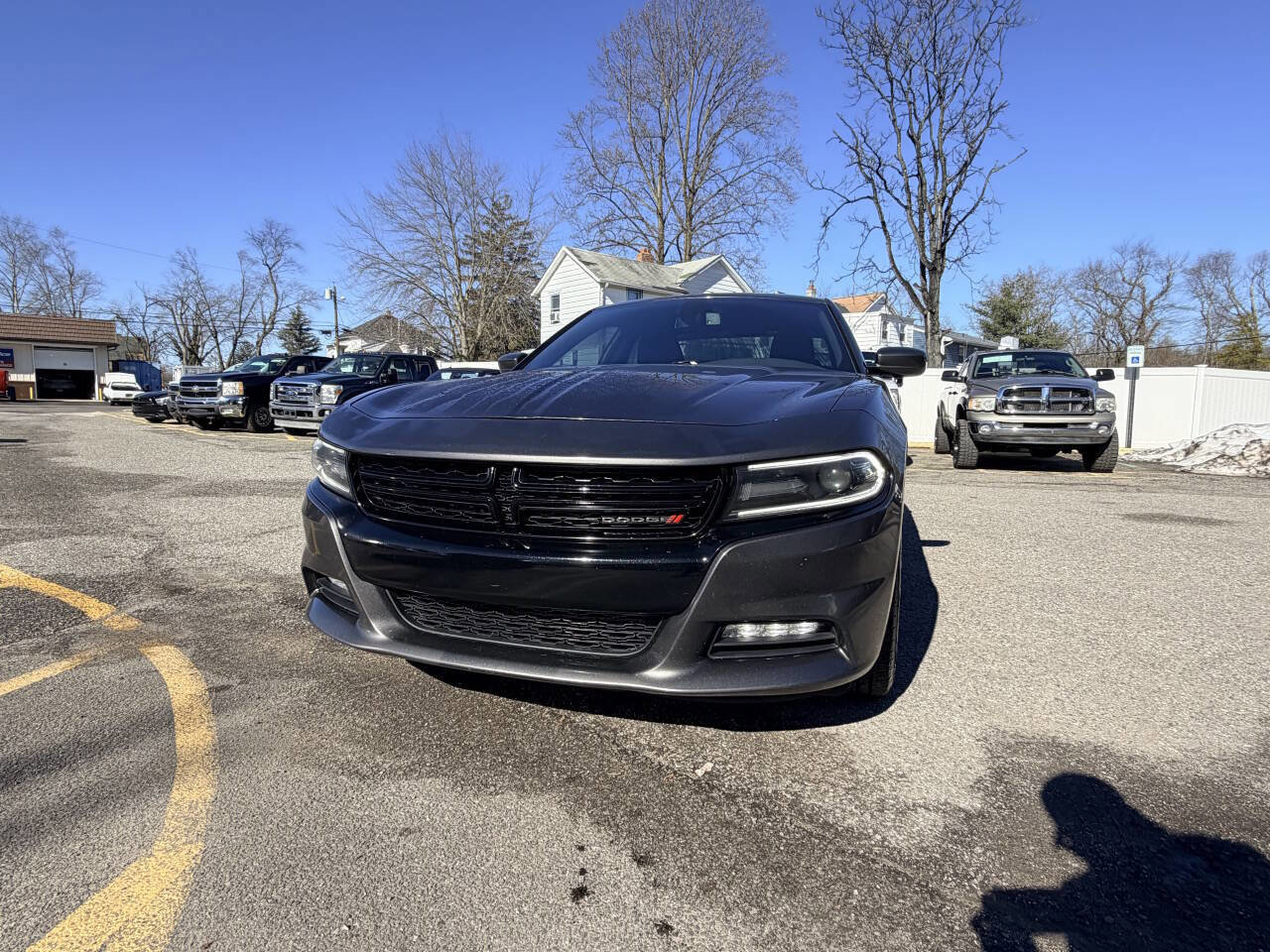 Used 2019 Dodge Charger SXT w/ Cold Weather Package AWD/4WD image 2