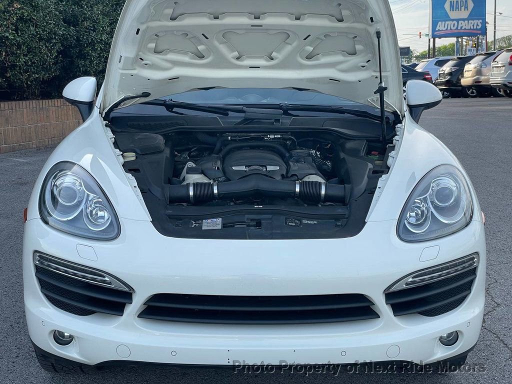 Used 2011 Porsche Cayenne S AWD/4WD image 24