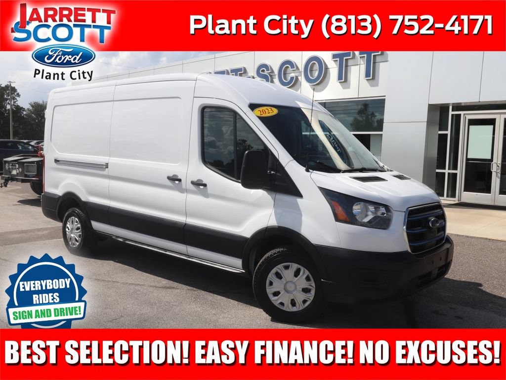 Used 2023 Ford E-Transit Medium Roof