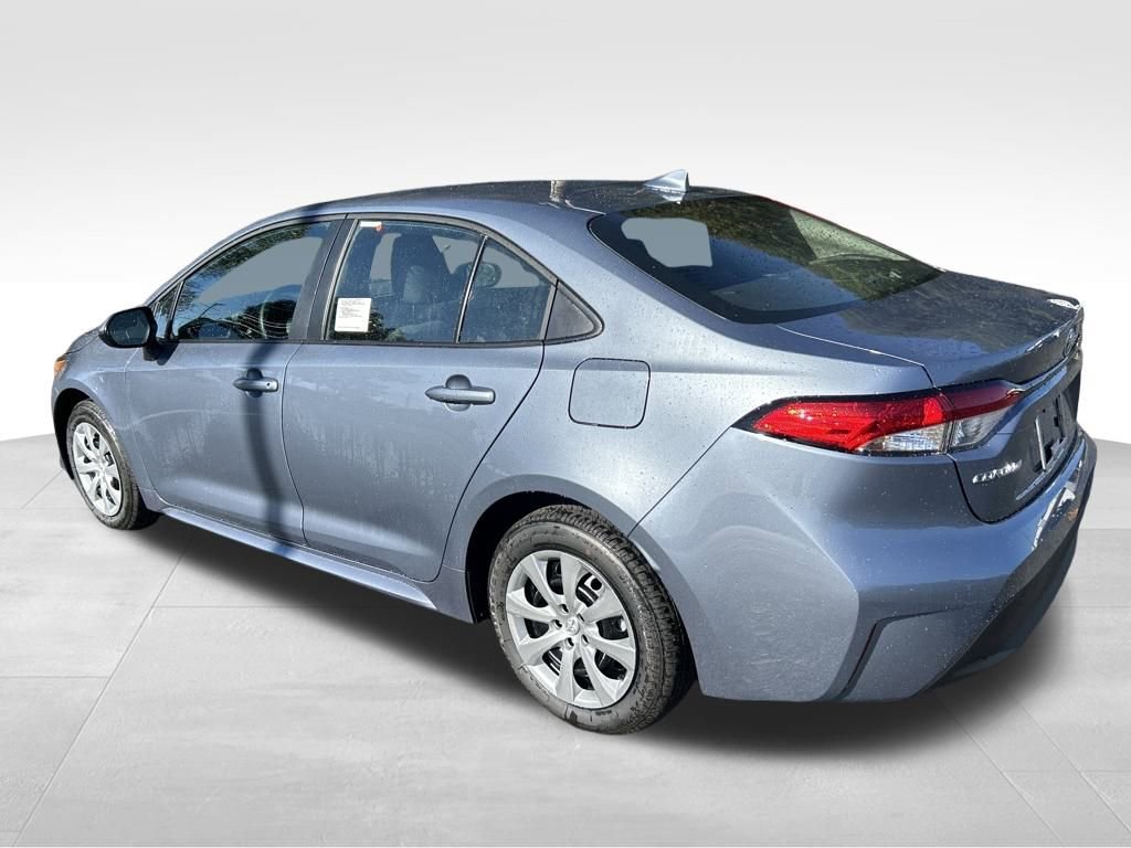 New 2026 Toyota Corolla LE image 3