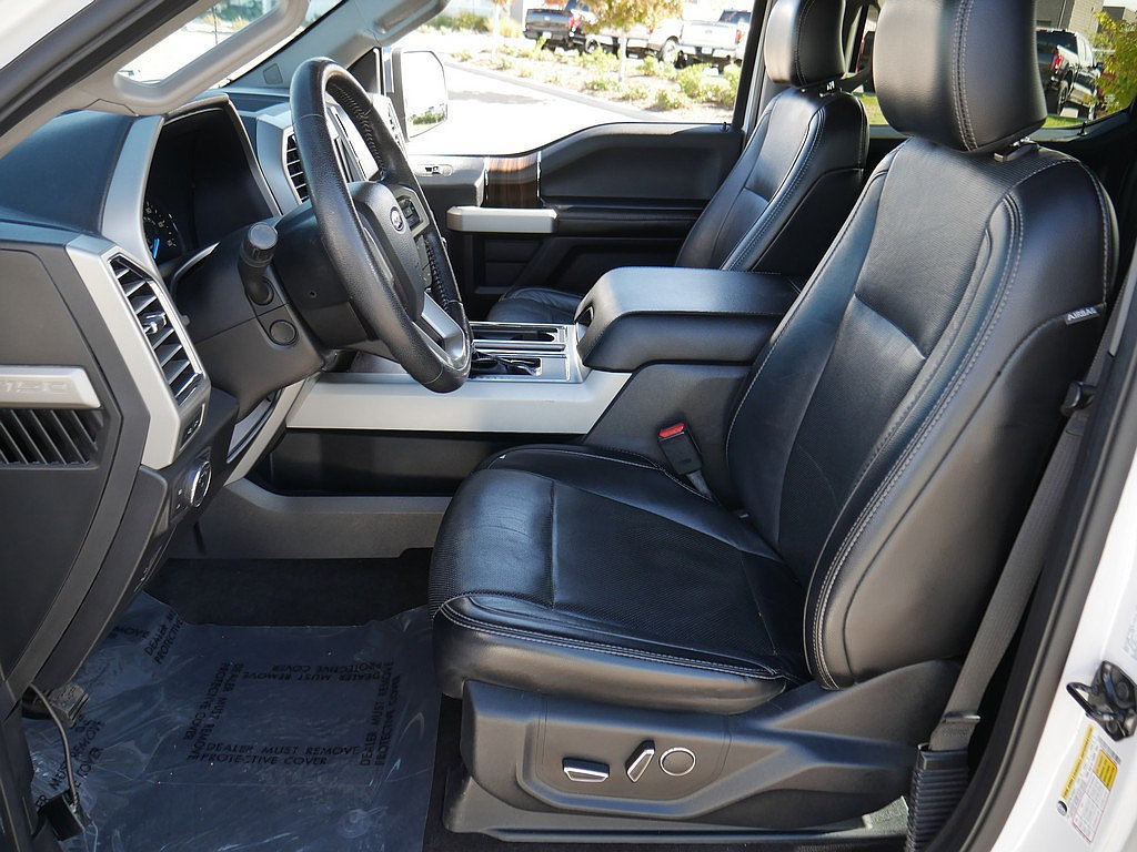 Used 2016 Ford F150 Lariat w/ Equipment Group 502A Luxury AWD/4WD image 11