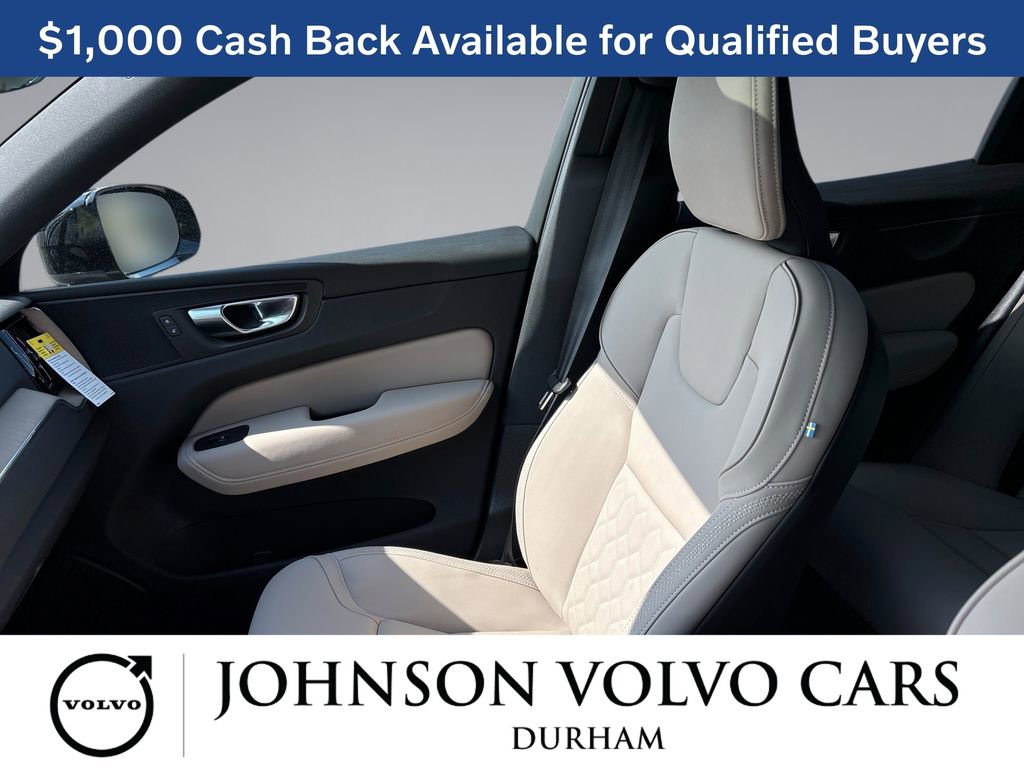 New 2026 Volvo XC60 B5 Plus w/ Protection Package Premier AWD/4WD image 24
