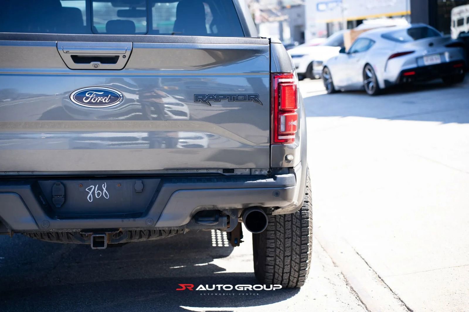 Used 2017 Ford F150 Raptor w/ Equipment Group 802A Luxury image 4