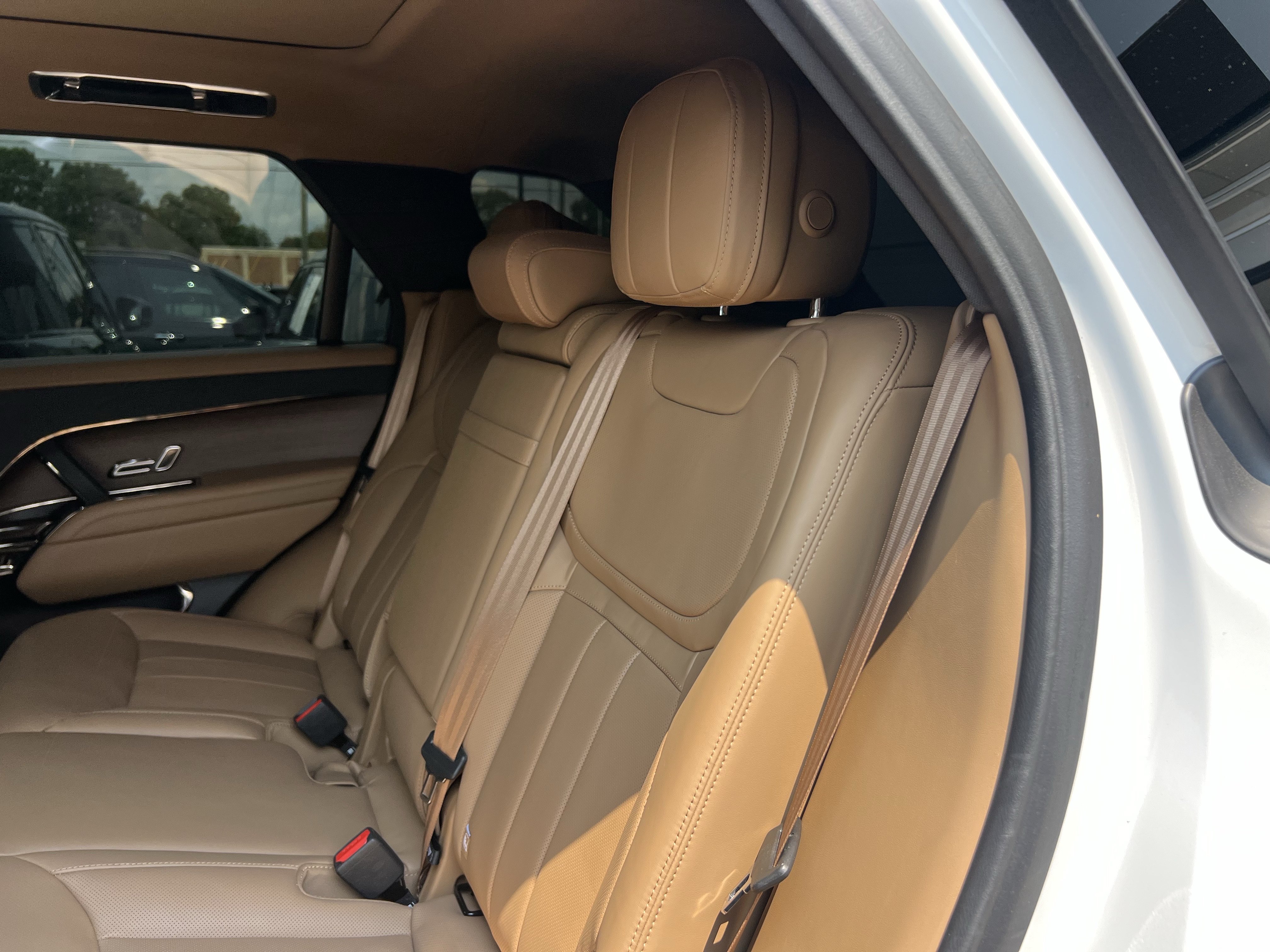 Certified 2024 Land Rover Range Rover Sport SE AWD/4WD image 29