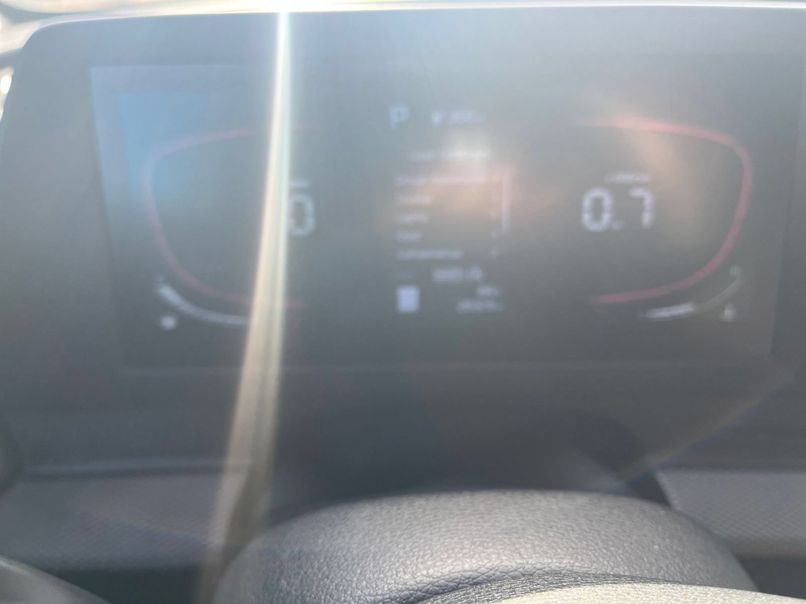 Used 2025 Kia Sportage LX FWD image 34