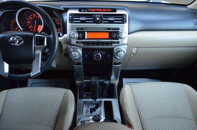Used 2011 Toyota 4Runner SR5 AWD/4WD image 22
