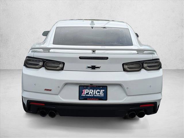 Used 2019 Chevrolet Camaro SS RWD image 7
