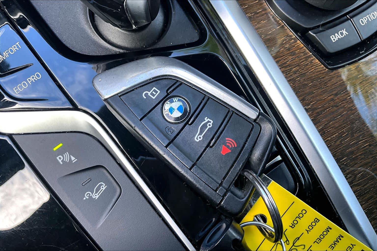 Used 2019 BMW X3 xDrive30i w/ Driving Assistance Package AWD/4WD image 15