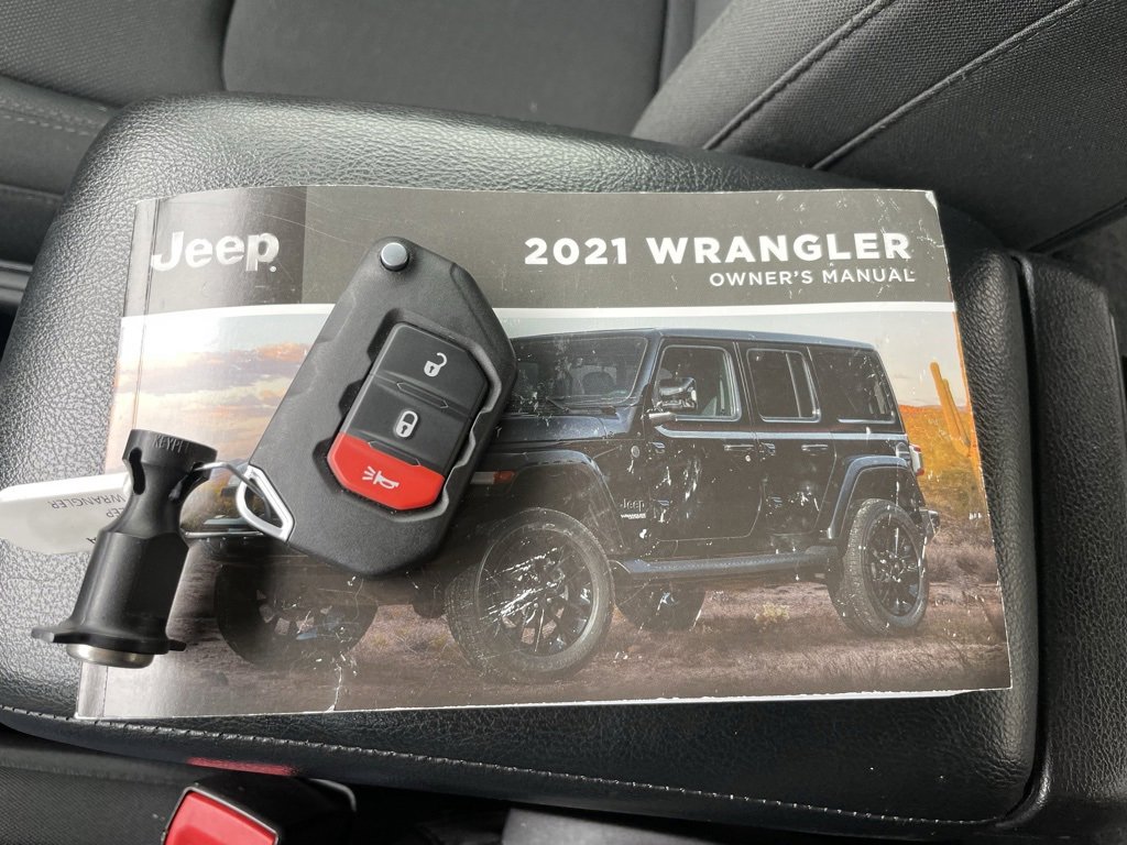 Used 2021 Jeep Wrangler Unlimited Sport image 40