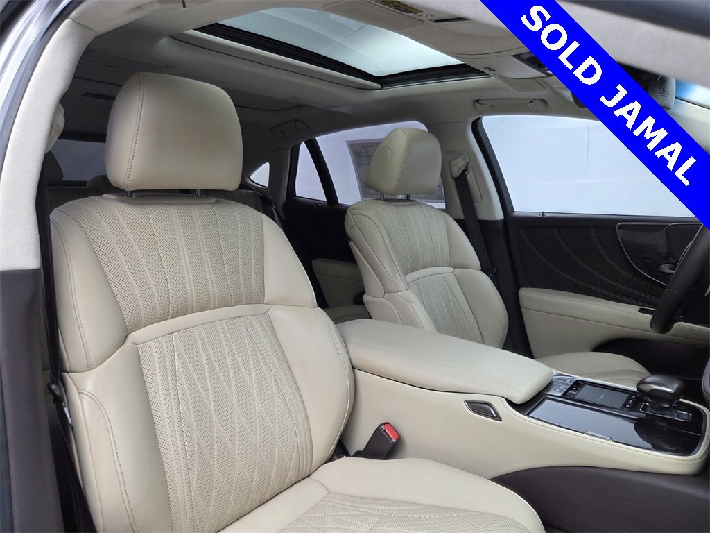 Used 2019 Lexus LS 500 image 16