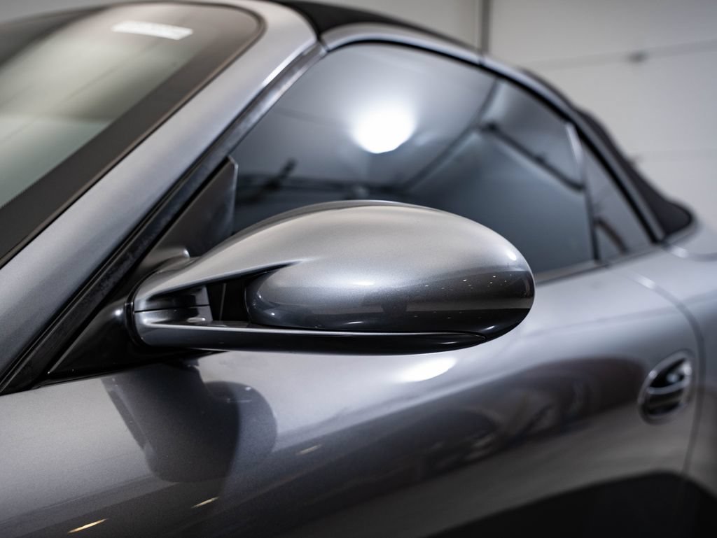 Used 2006 Porsche 911 Carrera S RWD image 17