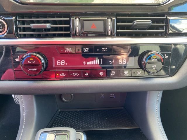 Used 2024 Nissan Pathfinder SV image 25