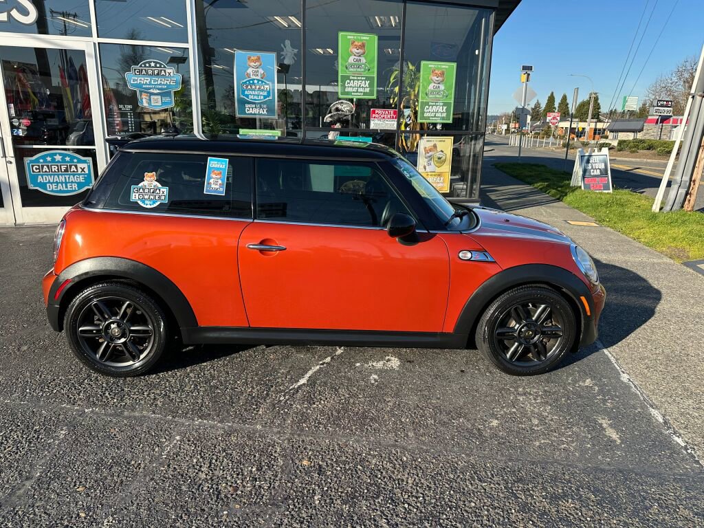 Used 2011 MINI Cooper S image 4