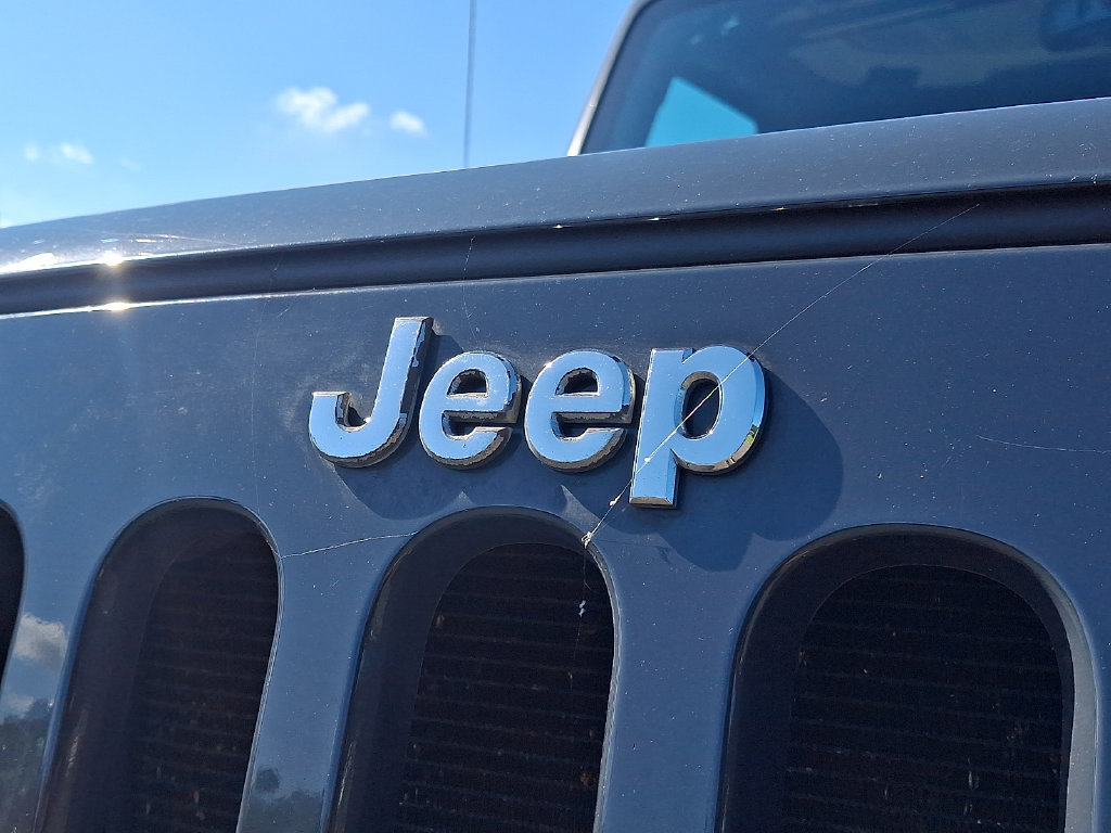 Used 2016 Jeep Wrangler Unlimited Sport w/ Quick Order Package 23S AWD/4WD image 28