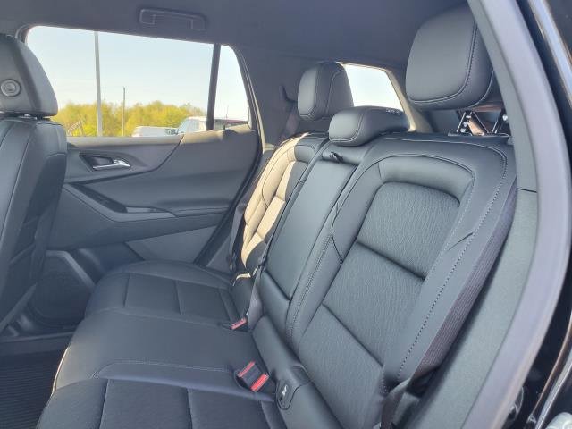 New 2026 Chevrolet Equinox LT w/ Convenience Package II image 9