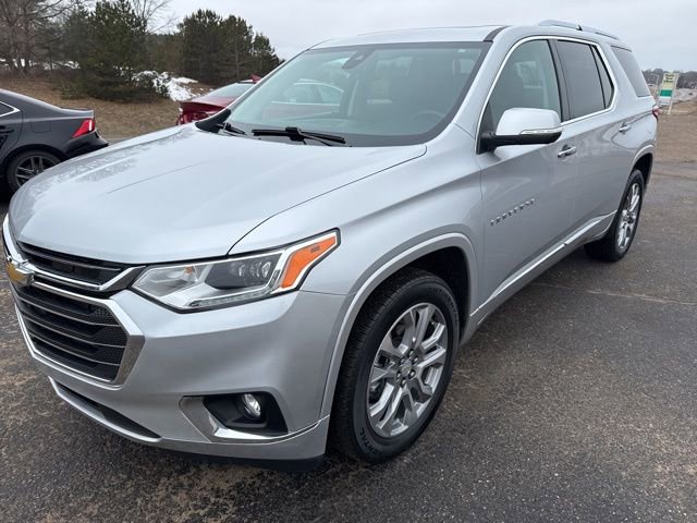 Used 2021 Chevrolet Traverse Premier image 3