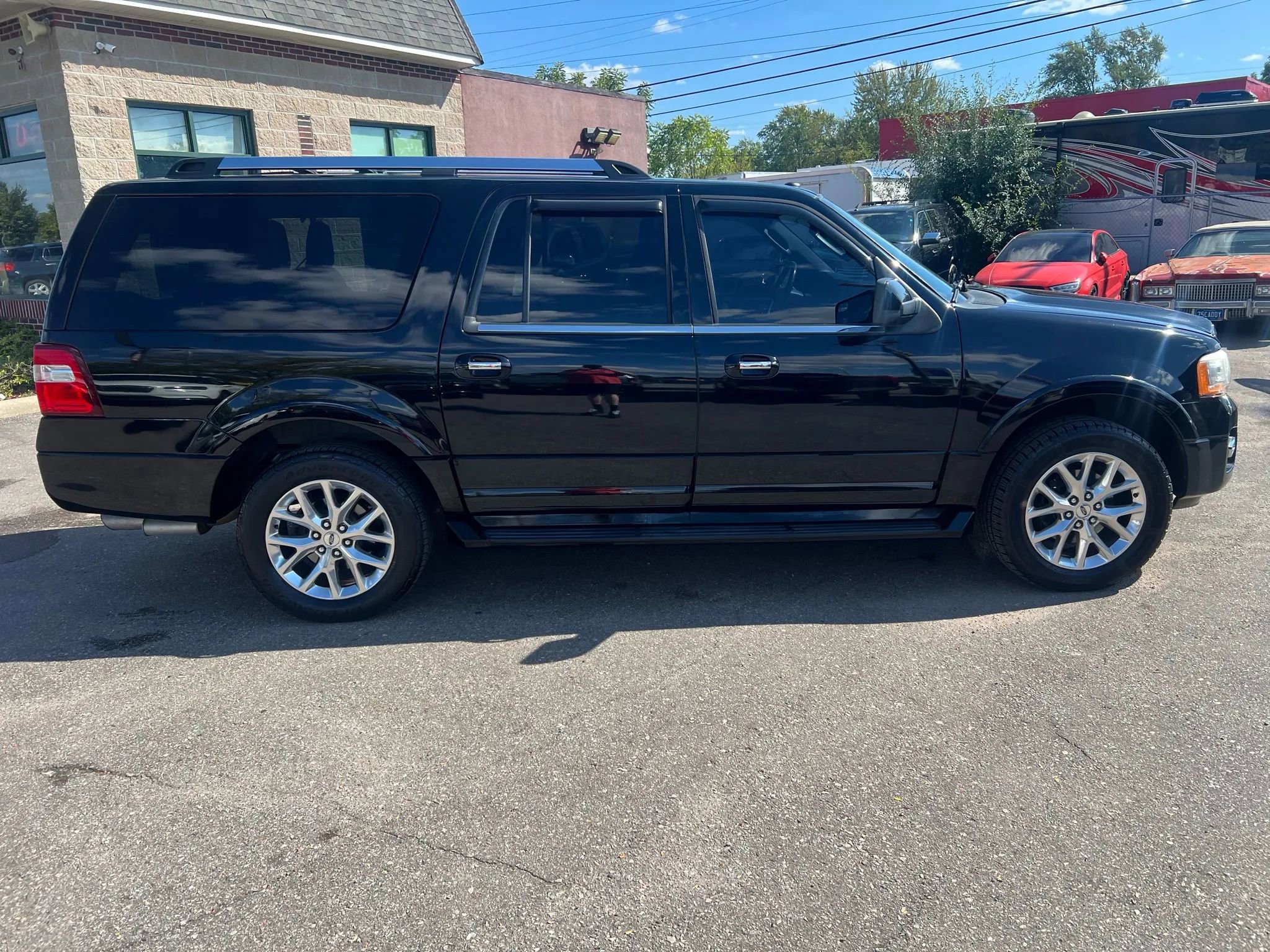 Used 2016 Ford Expedition EL Limited image 6