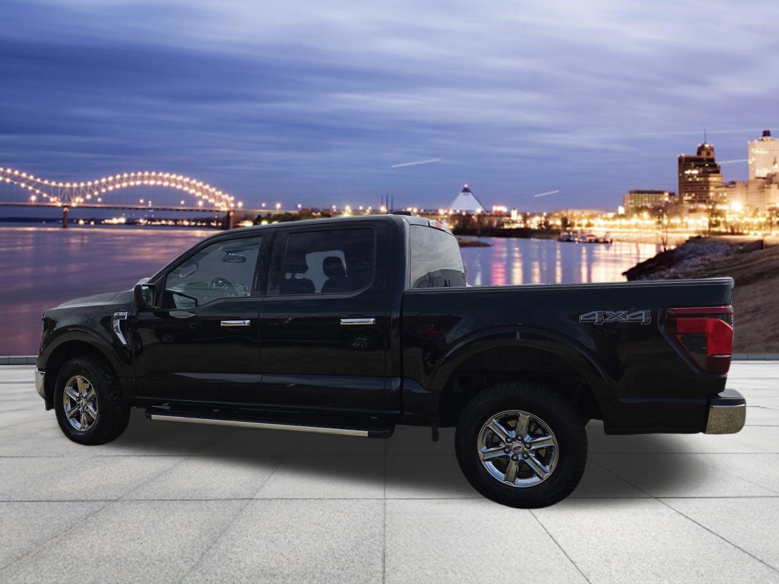Used 2024 Ford F150 XLT w/ Mobile Office Package image 3