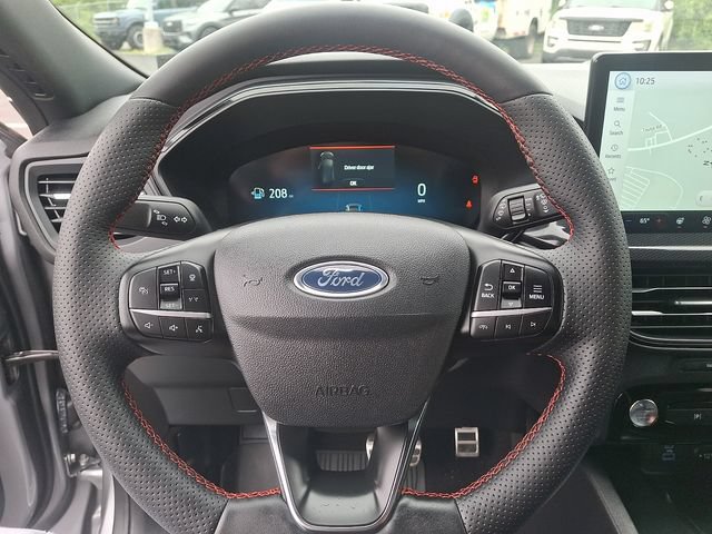 Certified 2023 Ford Escape ST-Line Elite w/ Class II Trailer Tow Package AWD/4WD image 31