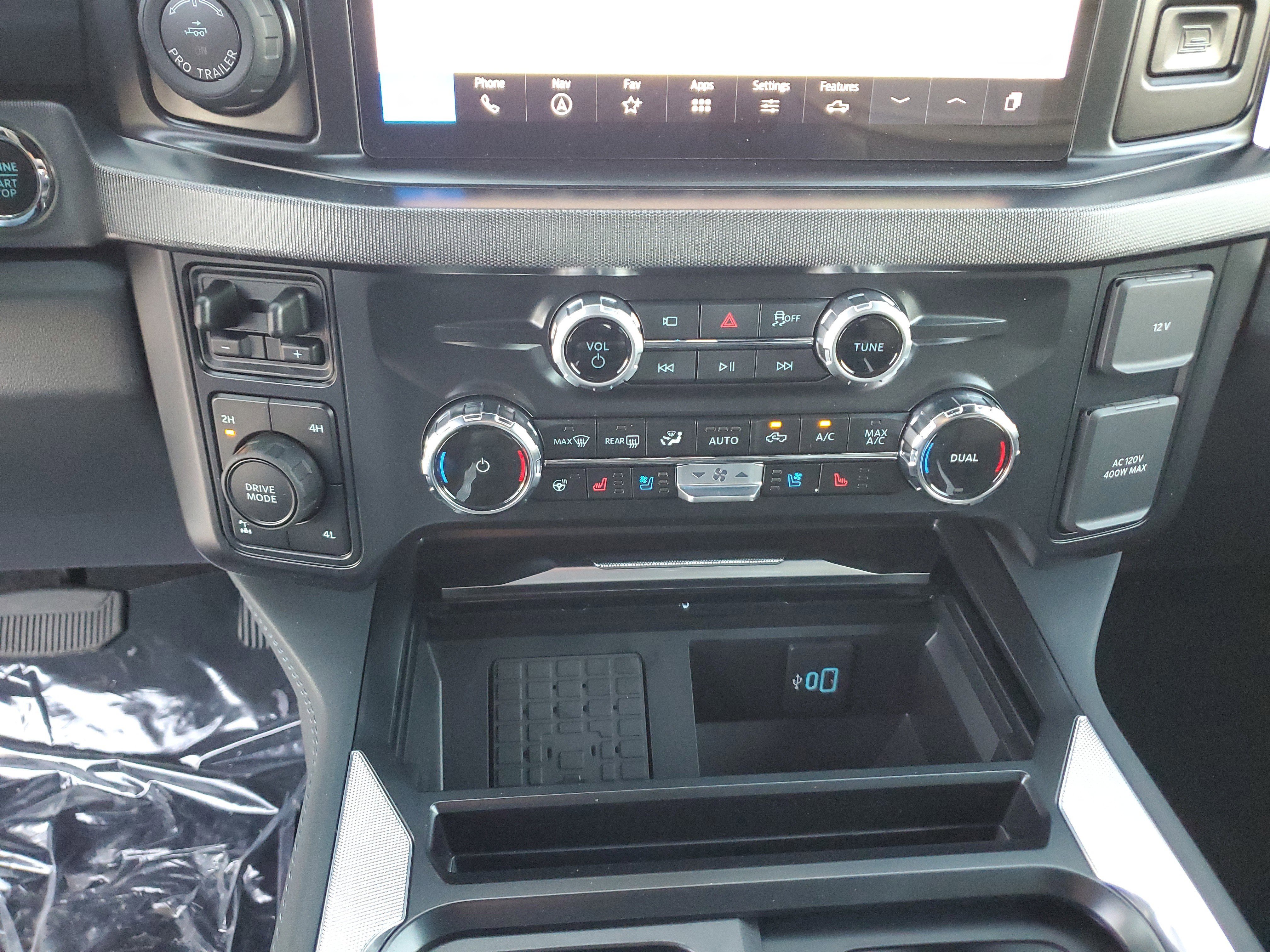 New 2026 Ford F350 Platinum AWD/4WD image 17