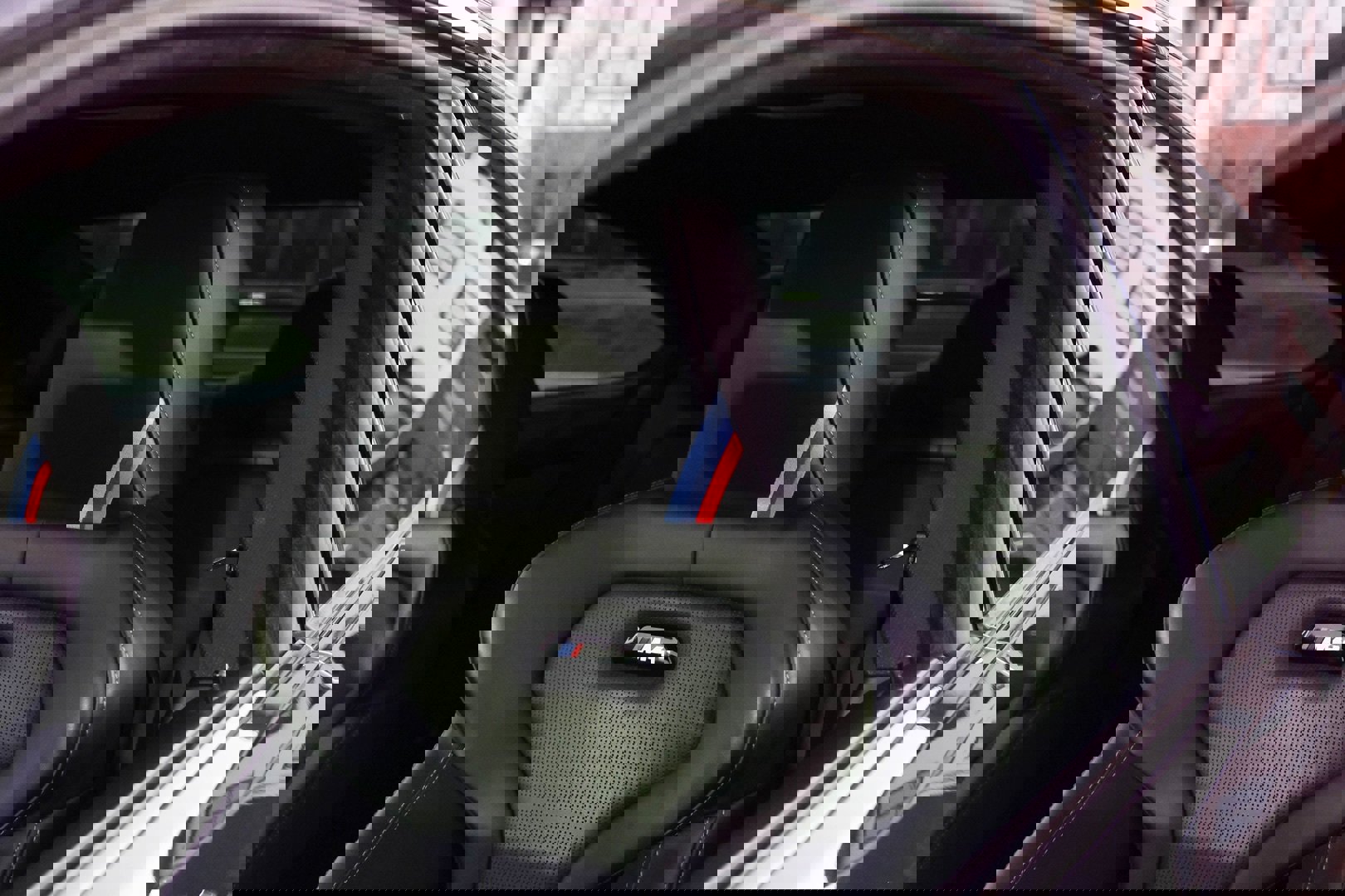 Used 2019 BMW M4 CS w/ Executive Package image 21