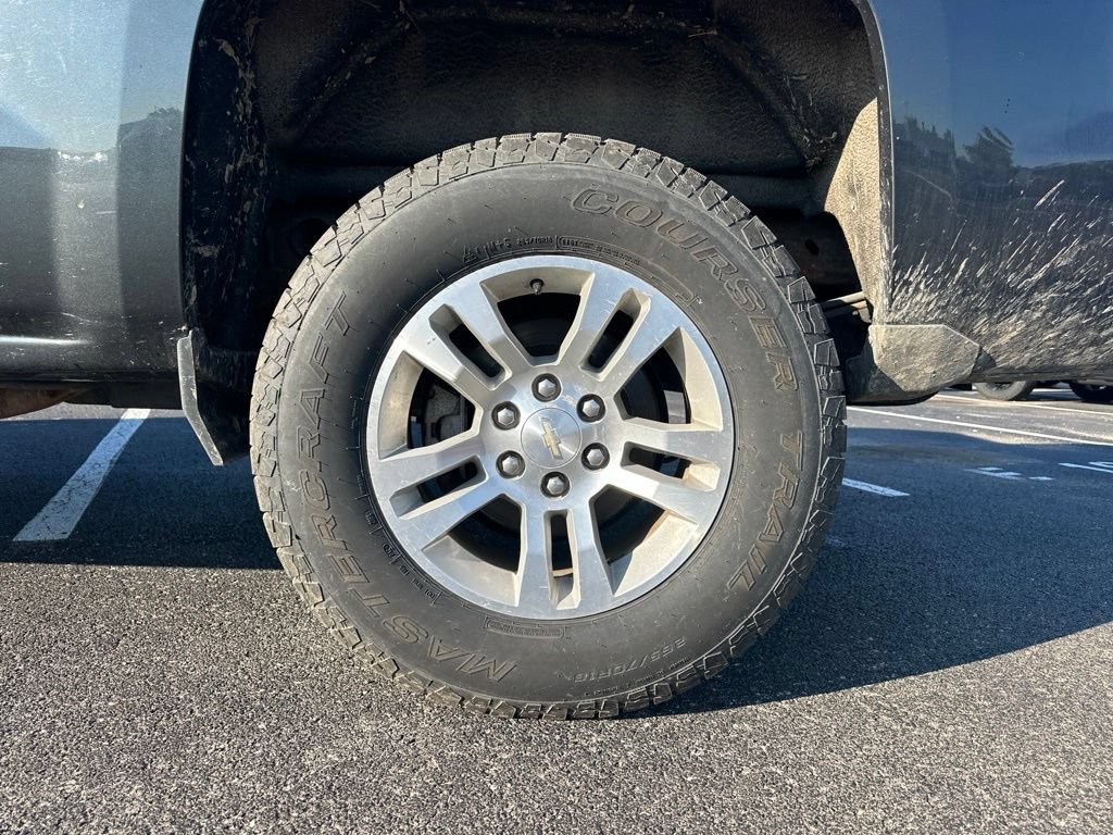 Used 2019 Chevrolet Silverado 1500 LT w/ All Star Edition AWD/4WD image 6