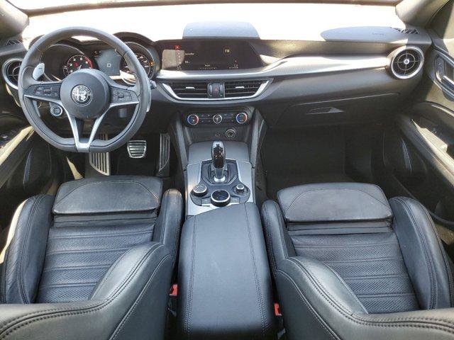 Used 2018 Alfa Romeo Stelvio Ti Sport AWD/4WD image 15