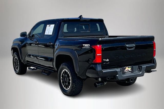 Used 2024 Toyota Tacoma TRD Off-Road w/ TRD Off Road Upgrade Package image 4