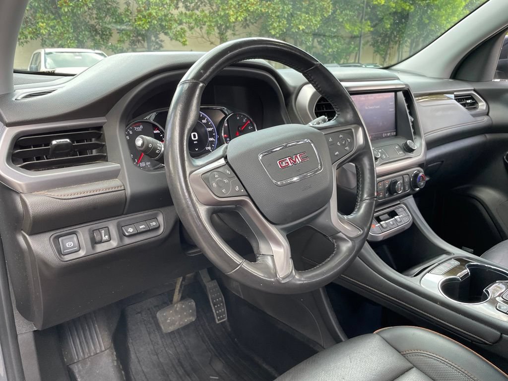 Used 2022 GMC Acadia AT4 w/ Technology Package AWD/4WD image 10