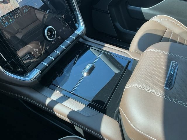 New 2026 GMC Yukon Denali Ultimate AWD/4WD image 11