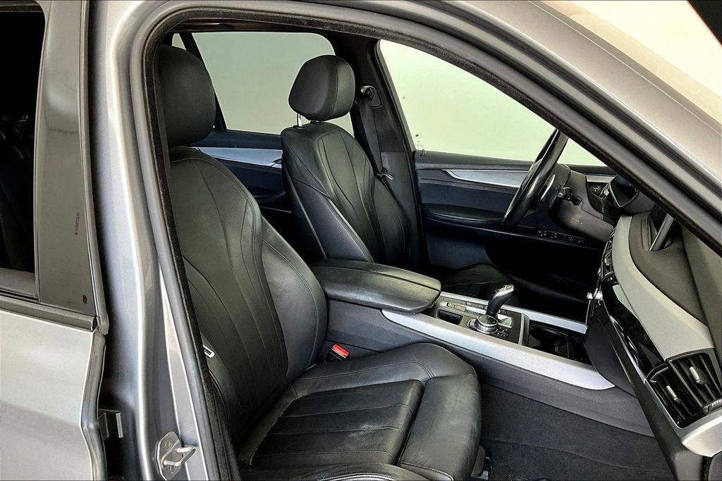 Used 2016 BMW X5 xDrive35i image 10