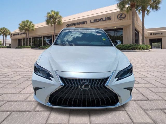 Certified 2025 Lexus ES 350 Ultra Luxury w/ Accessory Package (Z2) FWD image 9