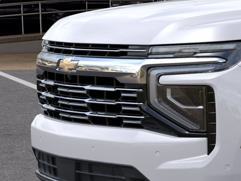 New 2025 Chevrolet Suburban Premier image 13