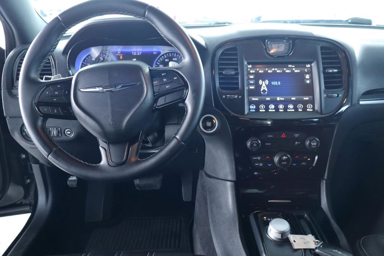 Used 2018 Chrysler 300 S w/ Beats Audio Group RWD image 17