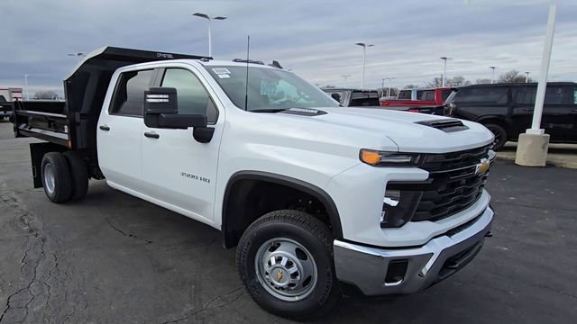 New 2025 Chevrolet Silverado 3500 W/T w/ WT Convenience Package image 2