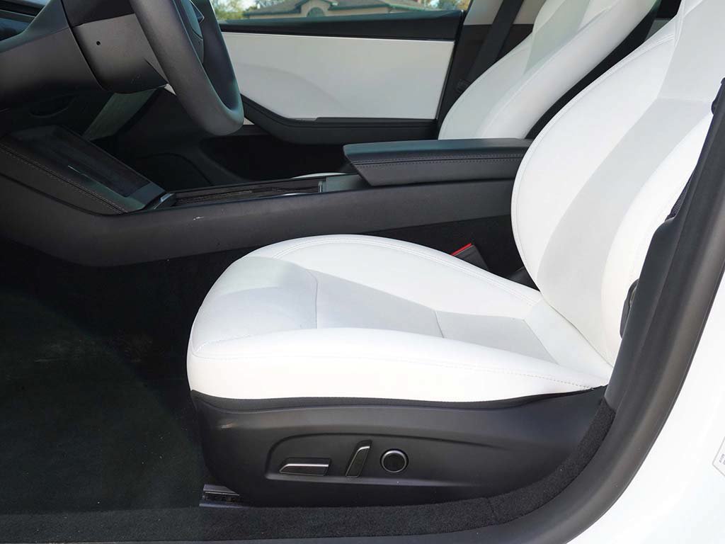 Used 2025 Tesla Model 3 Long Range RWD image 25