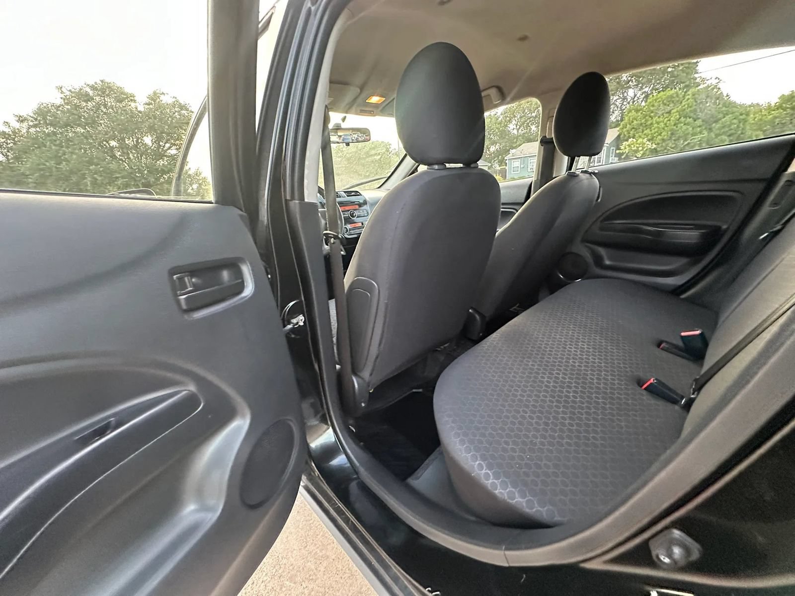 Used 2015 Mitsubishi Mirage DE FWD image 14