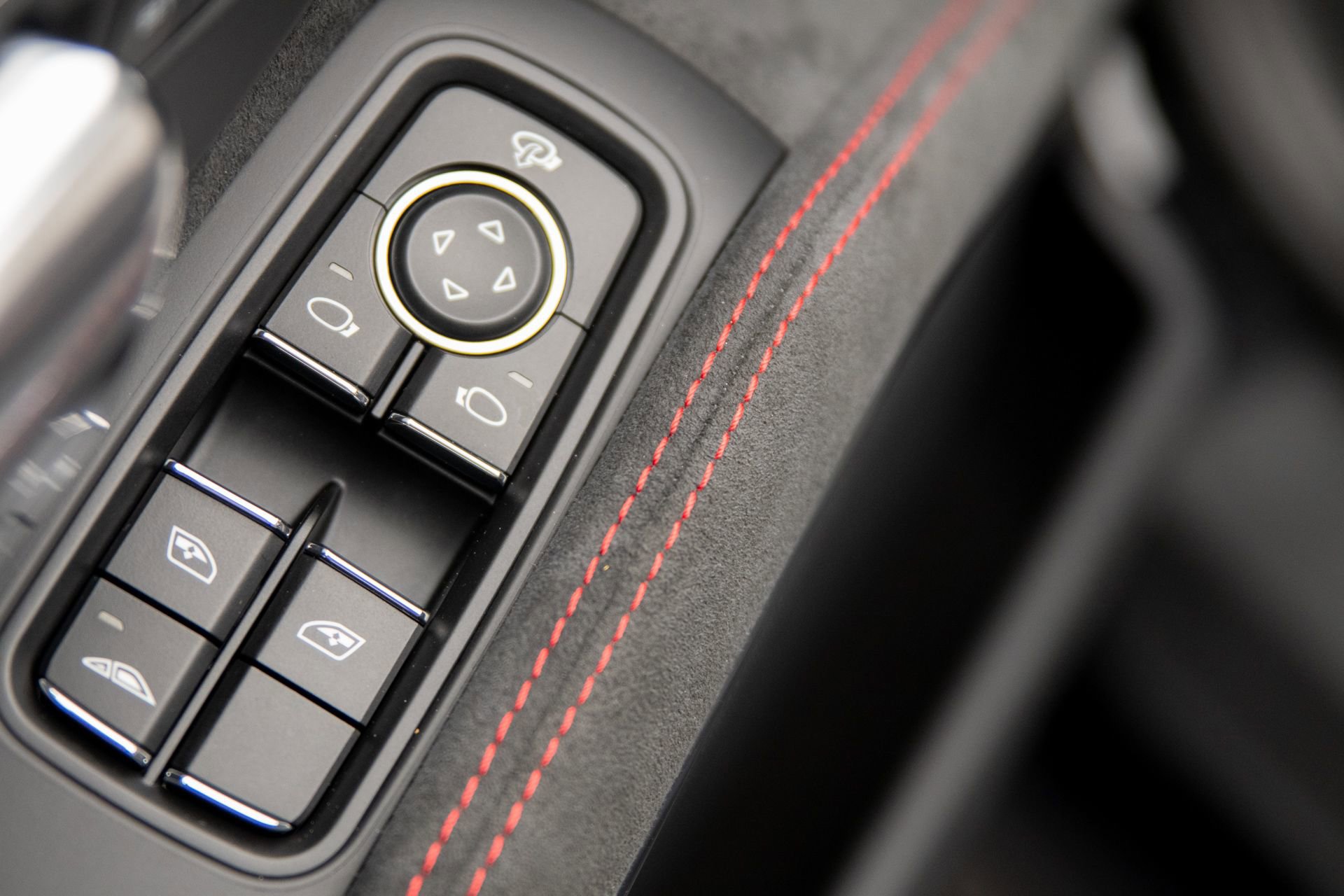 Used 2015 Porsche 911 Carrera 4 GTS image 18