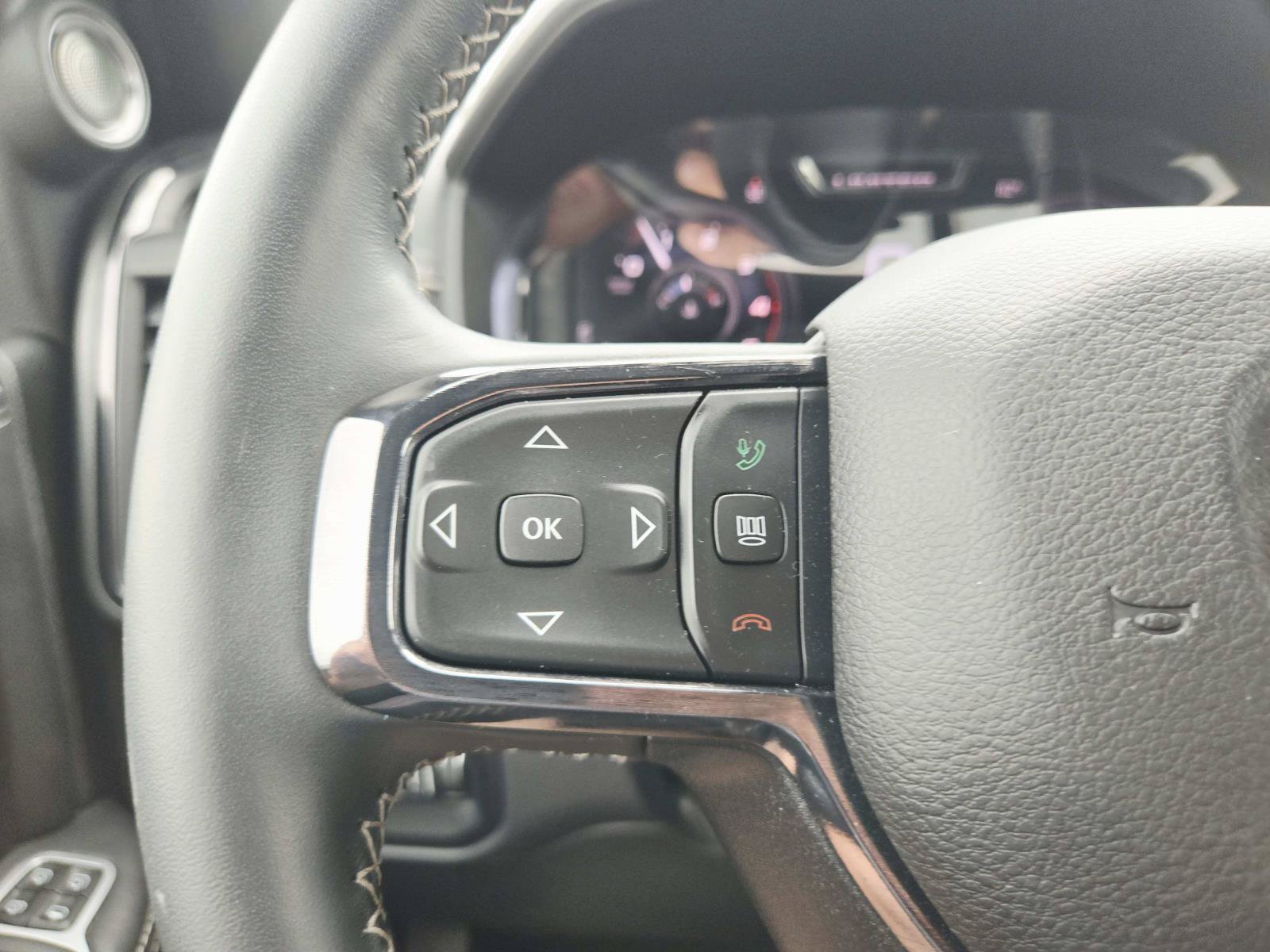 Used 2024 RAM 2500 Limited AWD/4WD image 26