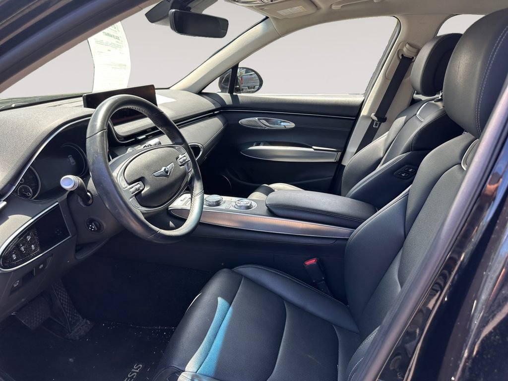 Used 2022 Genesis GV70 2.5T w/ Select Package AWD/4WD image 9