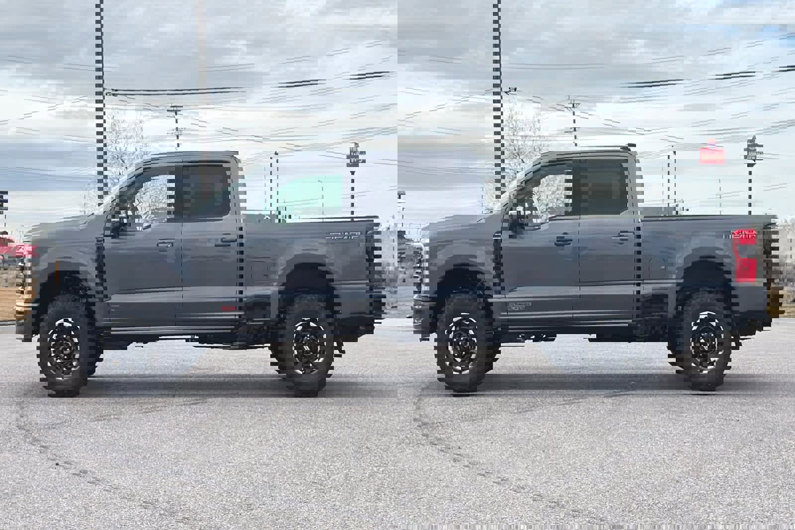 New 2026 Ford F350 Platinum w/ Tremor Off-Road Package image 12