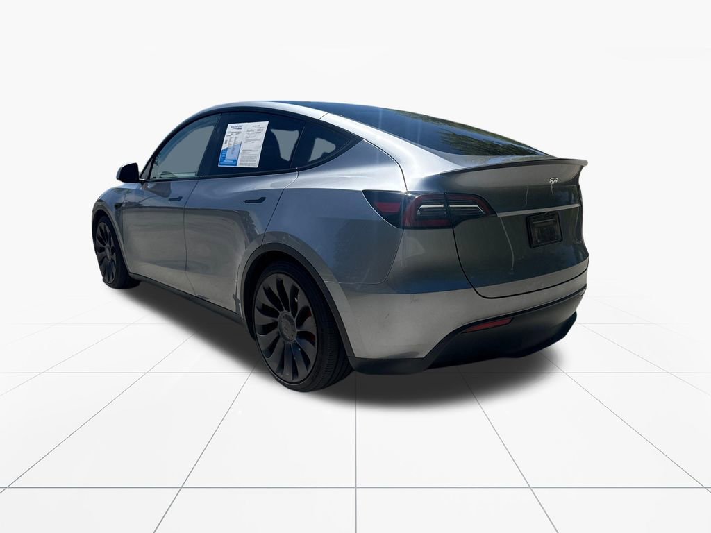 Used 2024 Tesla Model Y Performance AWD/4WD image 6