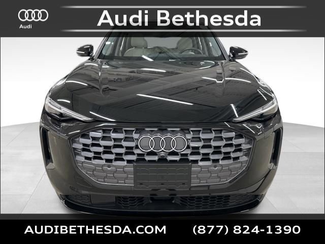 Certified 2025 Audi Q5 Premium Plus w/ Premium Plus image 2