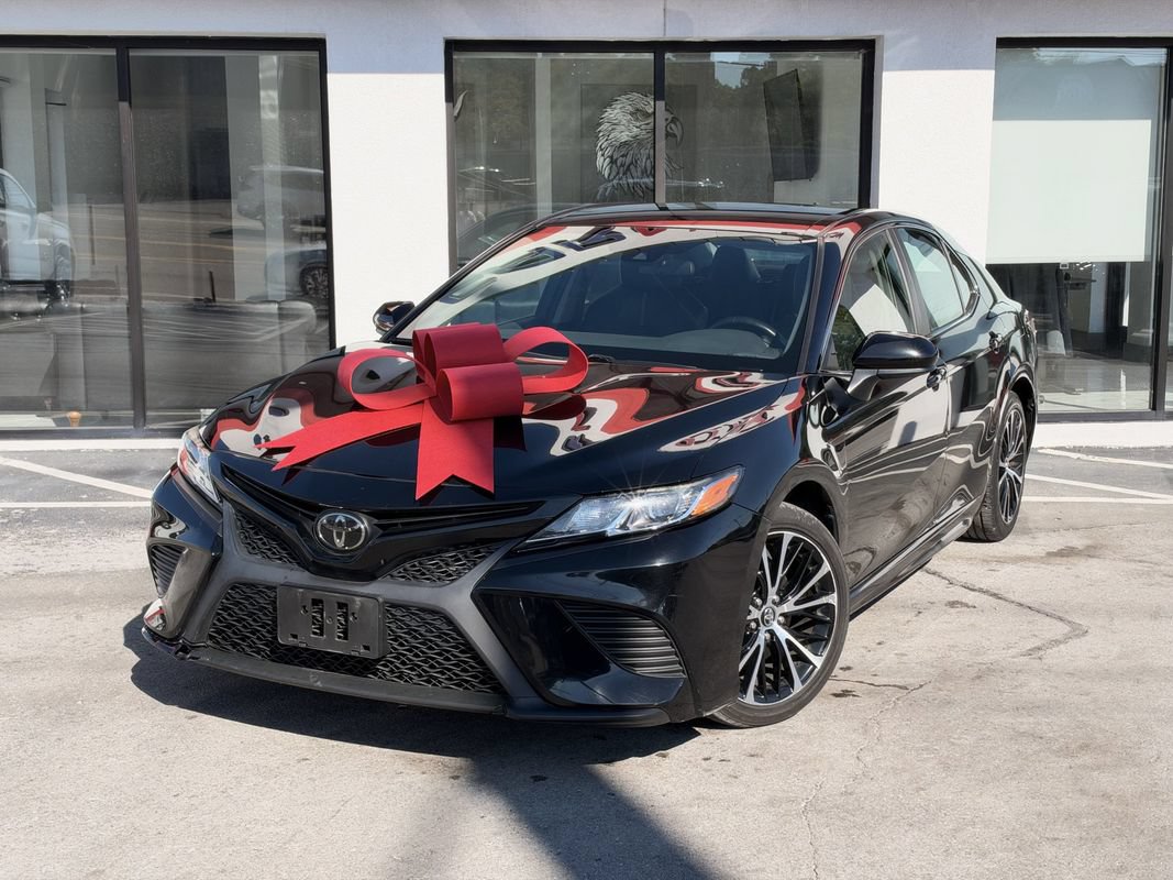 Used 2019 Toyota Camry SE
