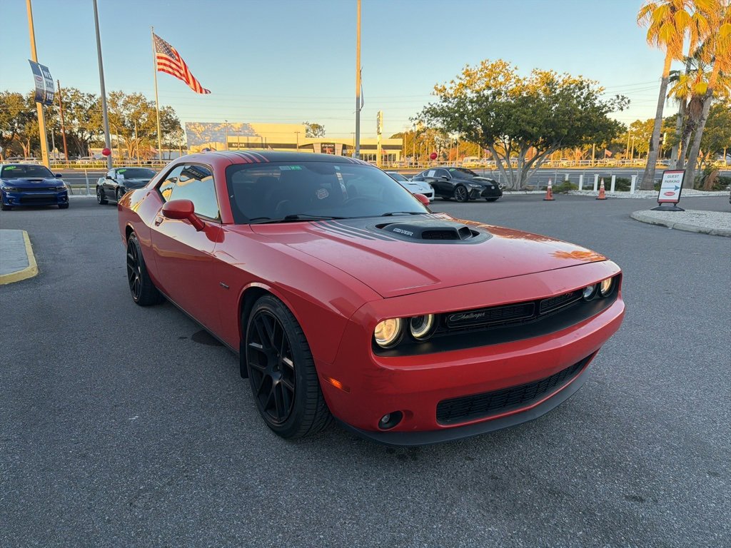 Used 2016 Dodge Challenger R/T