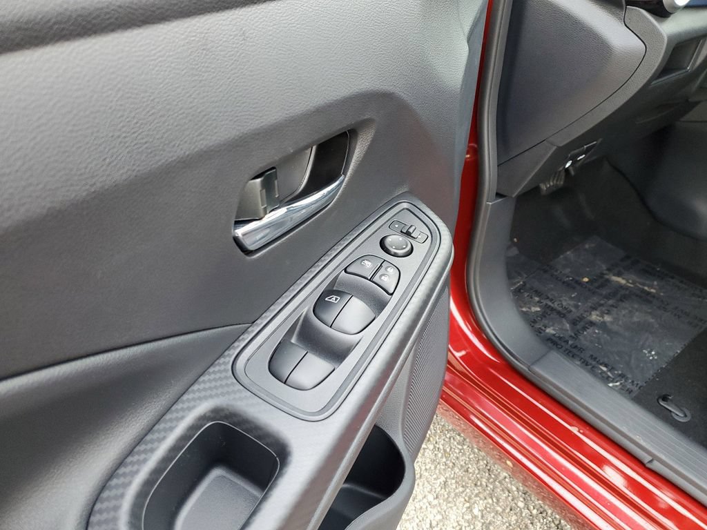 New 2025 Nissan Versa SV w/ Trunk Package FWD image 14