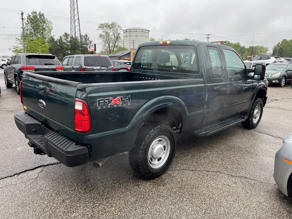Used 2011 Ford F250 XL AWD/4WD image 3