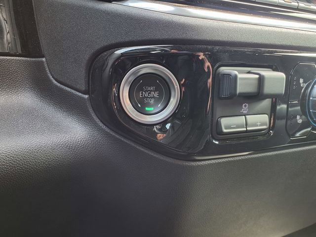 Used 2025 GMC Sierra 1500 Elevation AWD/4WD image 29