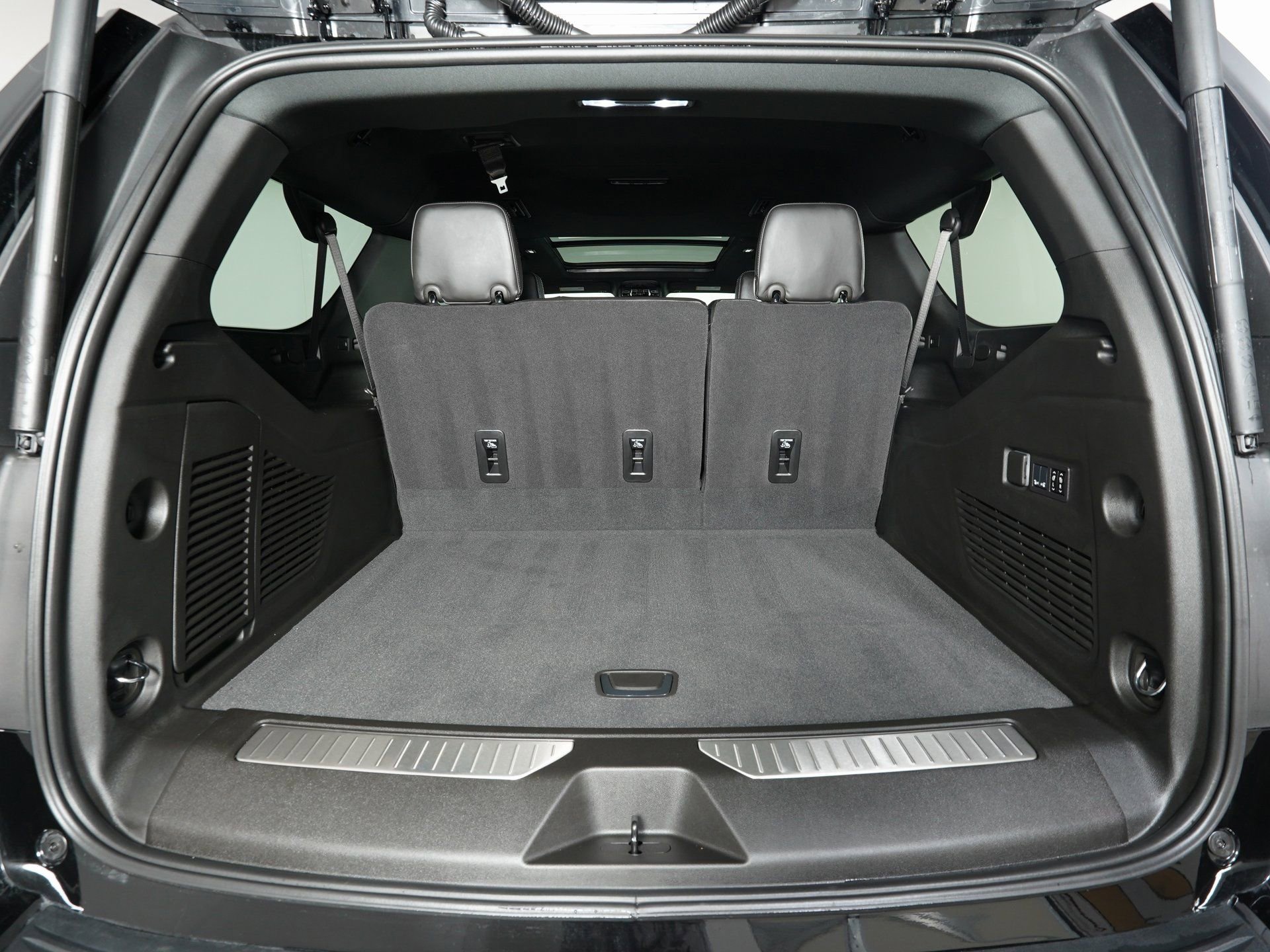 Used 2026 GMC Yukon XL AT4 Ultimate image 12